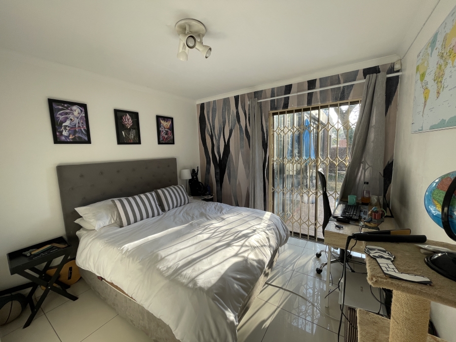 4 Bedroom Property for Sale in Paulshof Gauteng