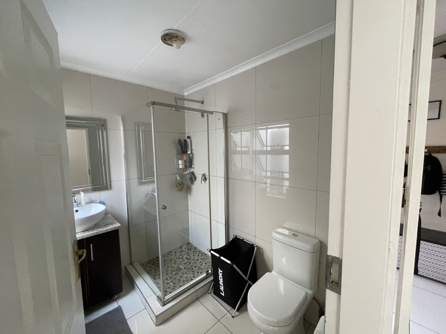 4 Bedroom Property for Sale in Paulshof Gauteng