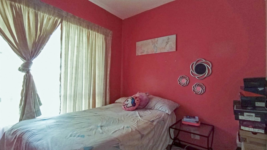 2 Bedroom Property for Sale in Noordwyk Gauteng