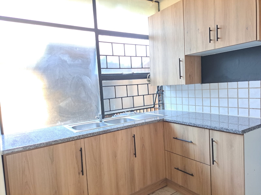 2 Bedroom Property for Sale in Meyerspark Gauteng