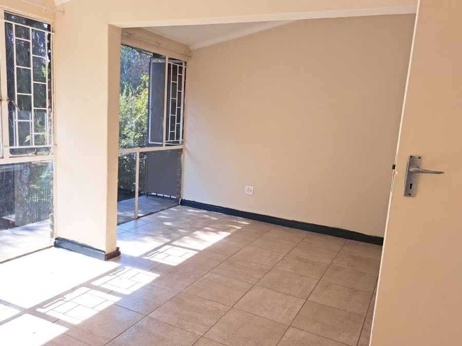 2 Bedroom Property for Sale in Meyerspark Gauteng