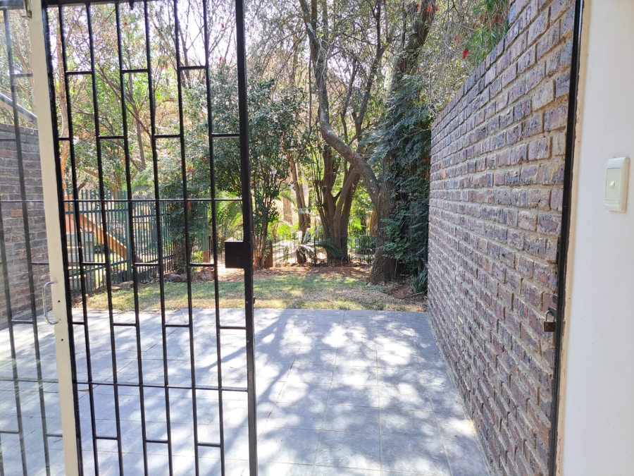 2 Bedroom Property for Sale in Meyerspark Gauteng