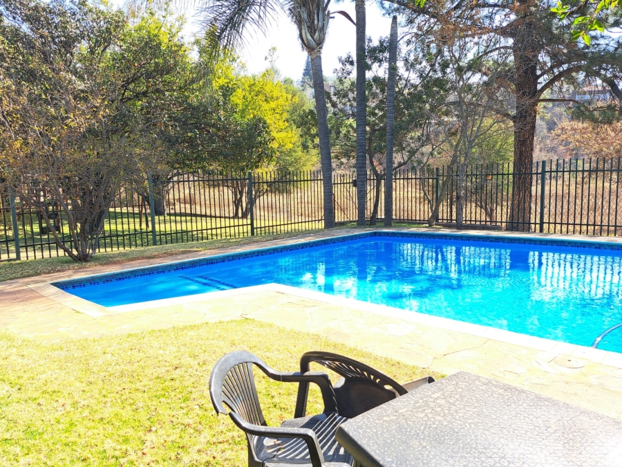 2 Bedroom Property for Sale in Meyerspark Gauteng