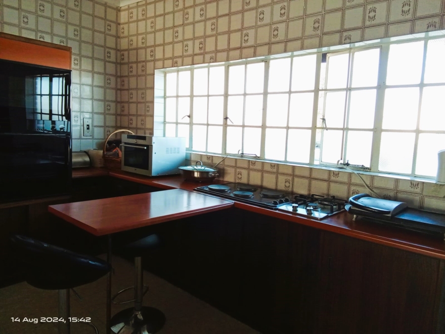 4 Bedroom Property for Sale in Jameson Park Gauteng