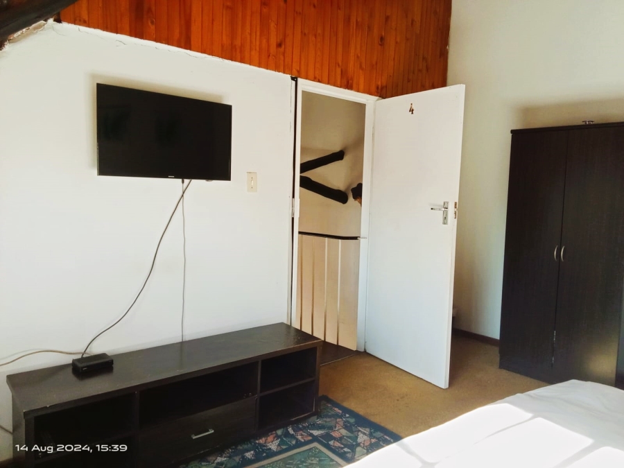 4 Bedroom Property for Sale in Jameson Park Gauteng