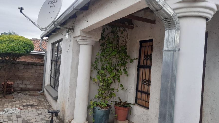 3 Bedroom Property for Sale in Soshanguve South Ext 10 Gauteng