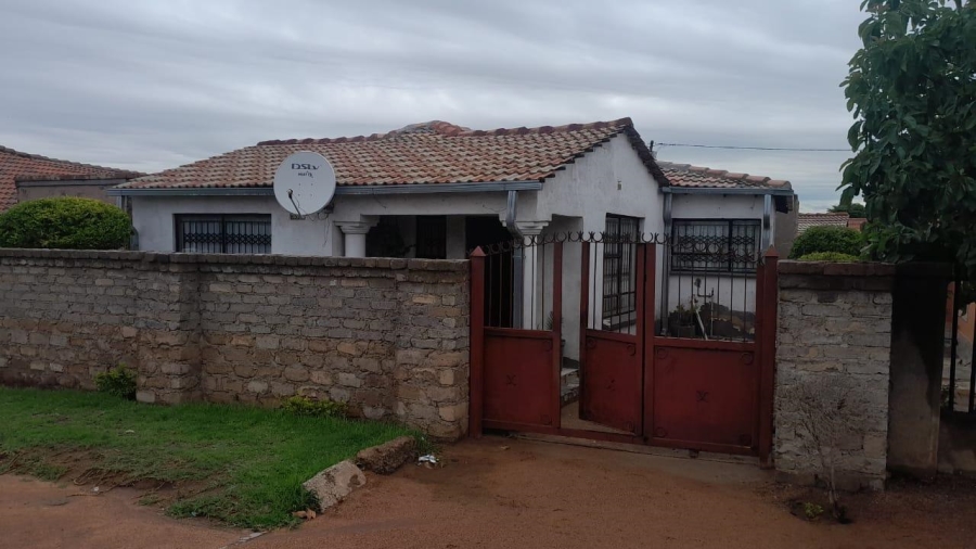 3 Bedroom Property for Sale in Soshanguve South Ext 10 Gauteng