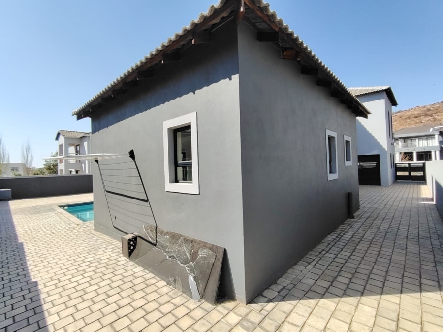 To Let 5 Bedroom Property for Rent in Amandasig Gauteng