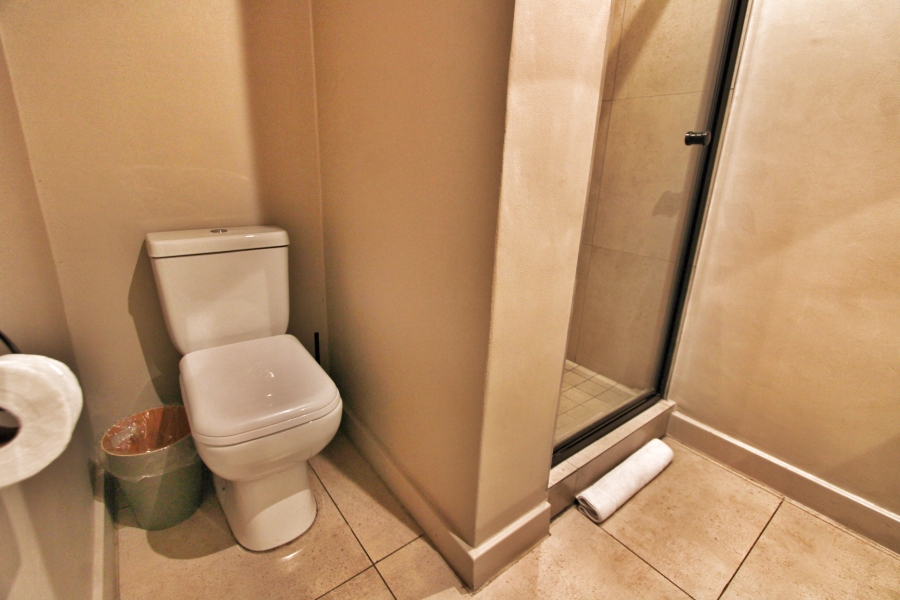 To Let 1 Bedroom Property for Rent in Sandown Gauteng