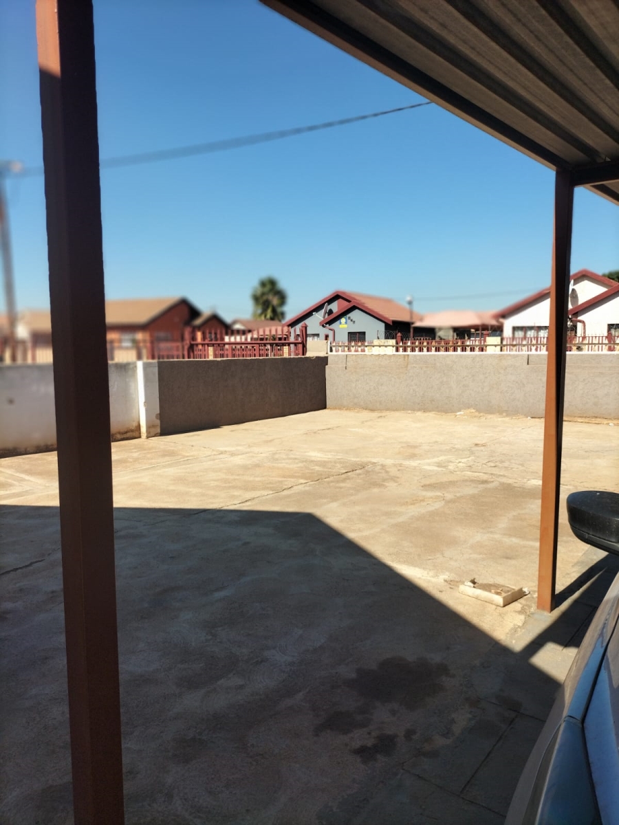 2 Bedroom Property for Sale in Soshanguve XX Gauteng