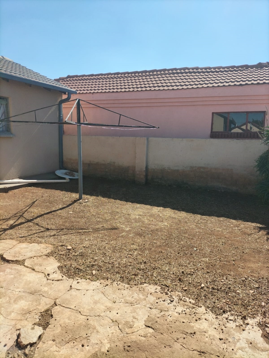2 Bedroom Property for Sale in Soshanguve XX Gauteng