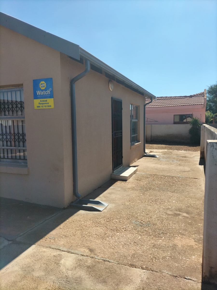 2 Bedroom Property for Sale in Soshanguve XX Gauteng