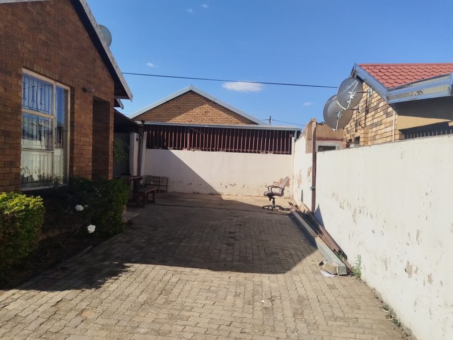 3 Bedroom Property for Sale in Soshanguve P Gauteng