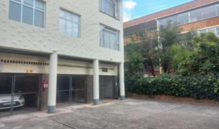3 Bedroom Property for Sale in Cheltondale Gauteng