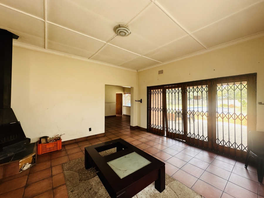 4 Bedroom Property for Sale in Lambton Gauteng