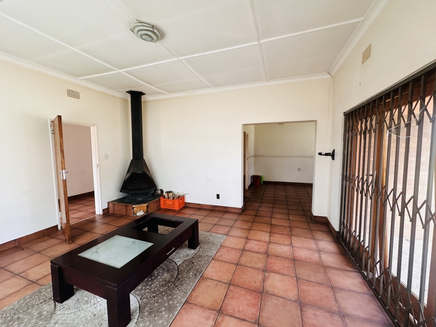 4 Bedroom Property for Sale in Lambton Gauteng