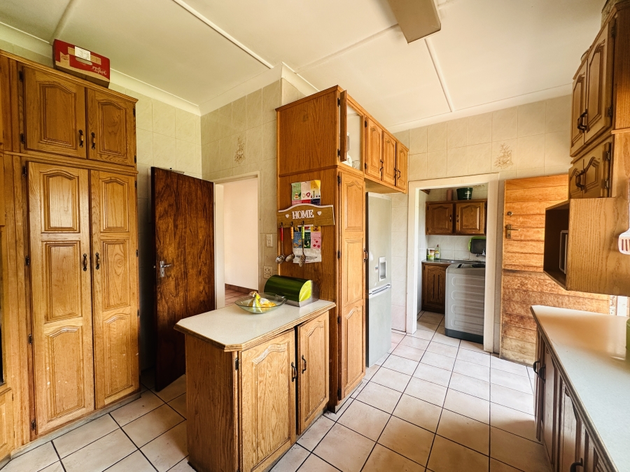 4 Bedroom Property for Sale in Lambton Gauteng