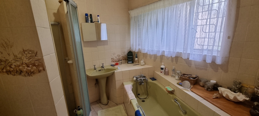 Commercial Property for Sale in Mooilande Gauteng