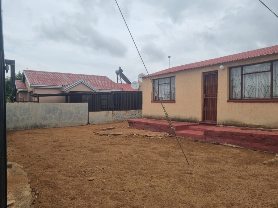2 Bedroom Property for Sale in Soshanguve UU Gauteng