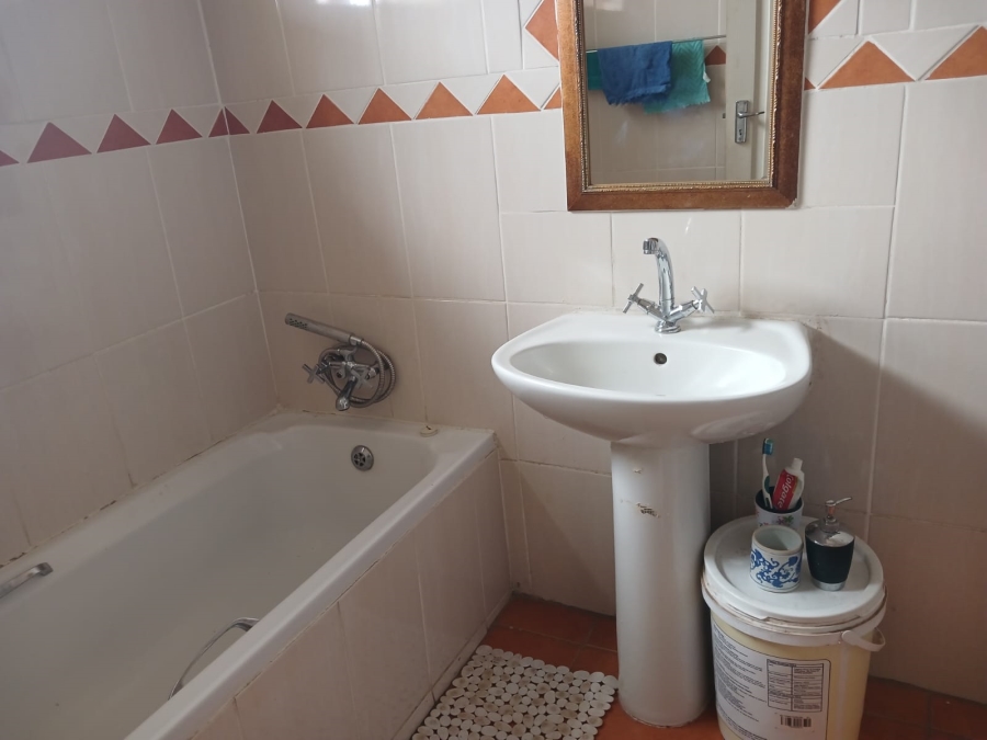 3 Bedroom Property for Sale in Soshanguve UU Gauteng