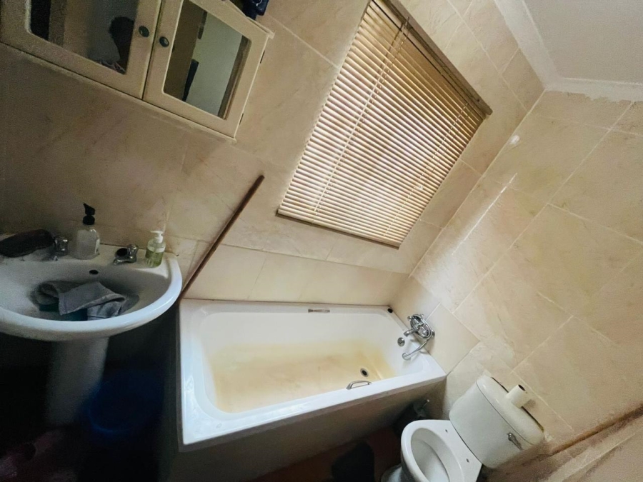 2 Bedroom Property for Sale in Soshanguve UU Gauteng