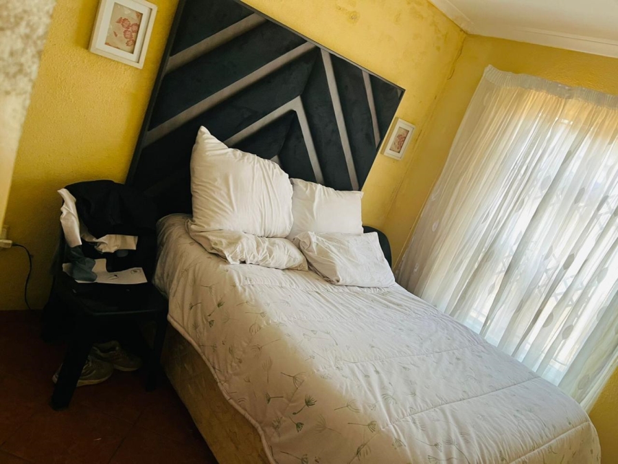 2 Bedroom Property for Sale in Soshanguve UU Gauteng
