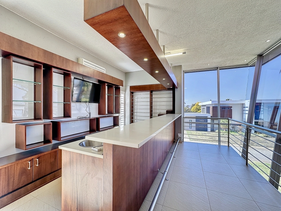 To Let 5 Bedroom Property for Rent in Silverwoods Country Estate Gauteng