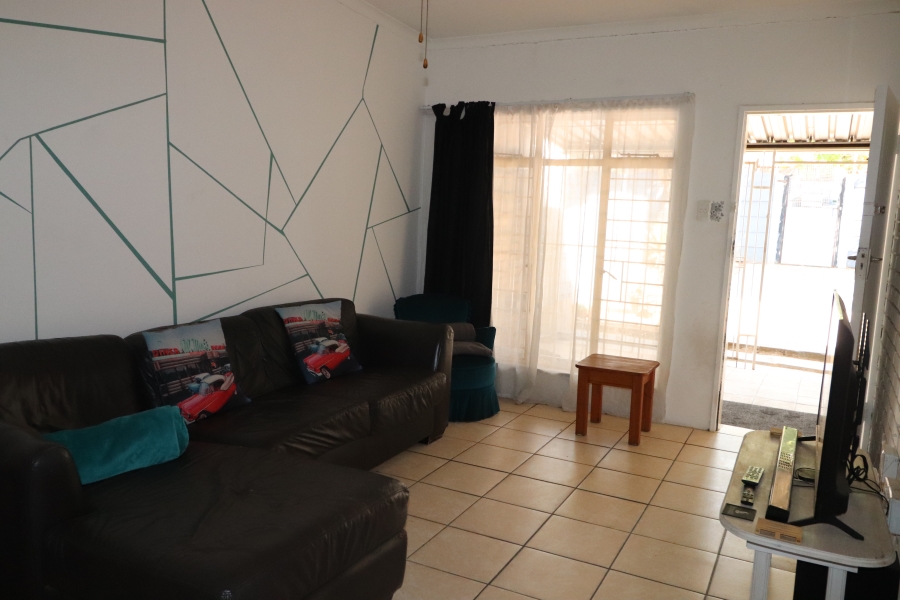 To Let 2 Bedroom Property for Rent in Edleen Gauteng