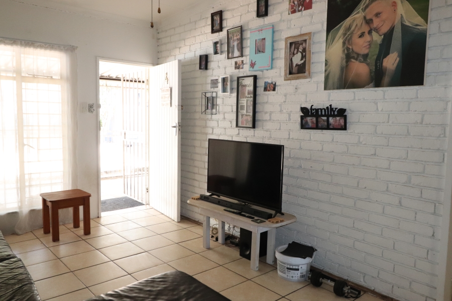 To Let 2 Bedroom Property for Rent in Edleen Gauteng