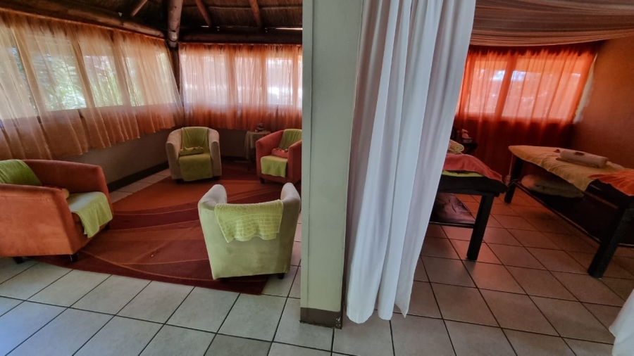 9 Bedroom Property for Sale in Glen Austin Gauteng