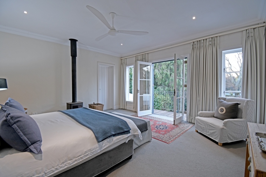5 Bedroom Property for Sale in Atholl Gauteng