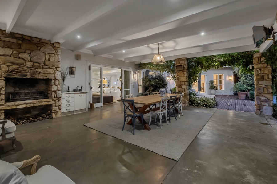 5 Bedroom Property for Sale in Atholl Gauteng