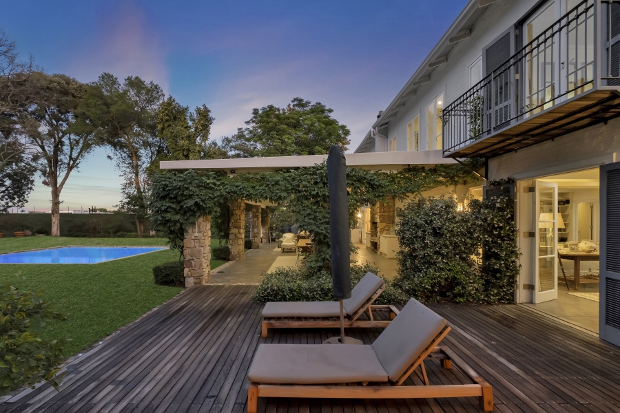 5 Bedroom Property for Sale in Atholl Gauteng