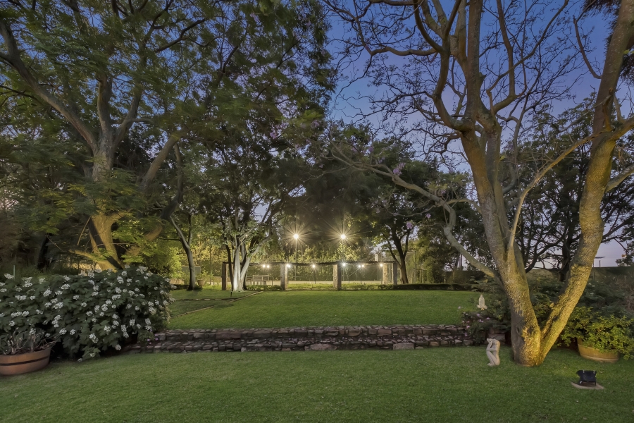 5 Bedroom Property for Sale in Atholl Gauteng