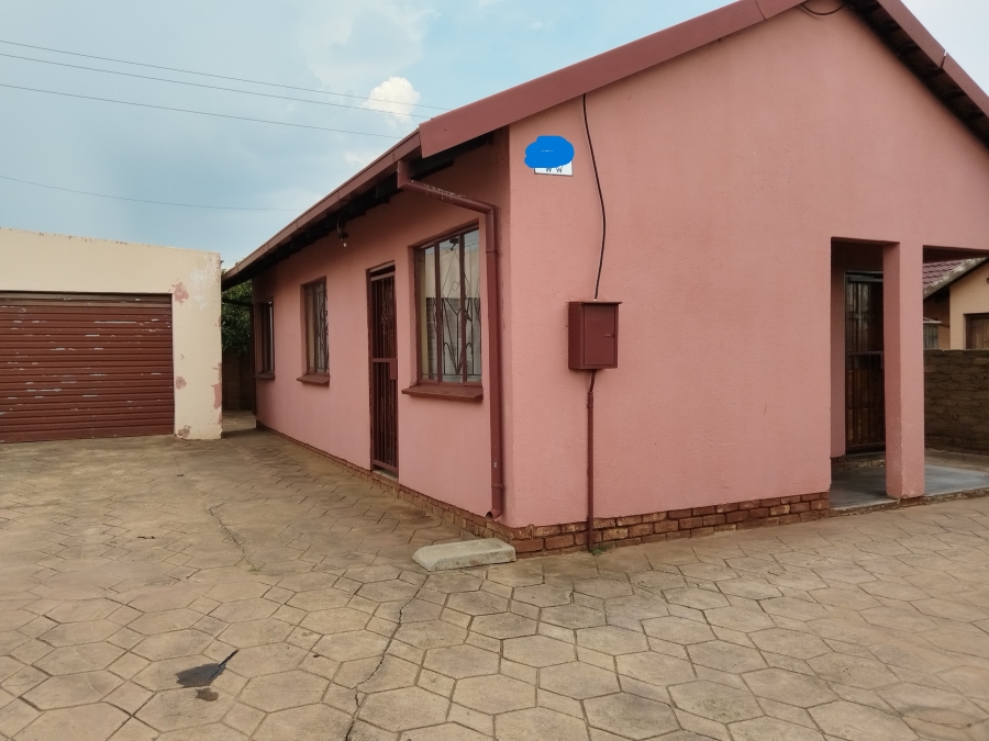 3 Bedroom Property for Sale in Soshanguve South Ext 1 Gauteng