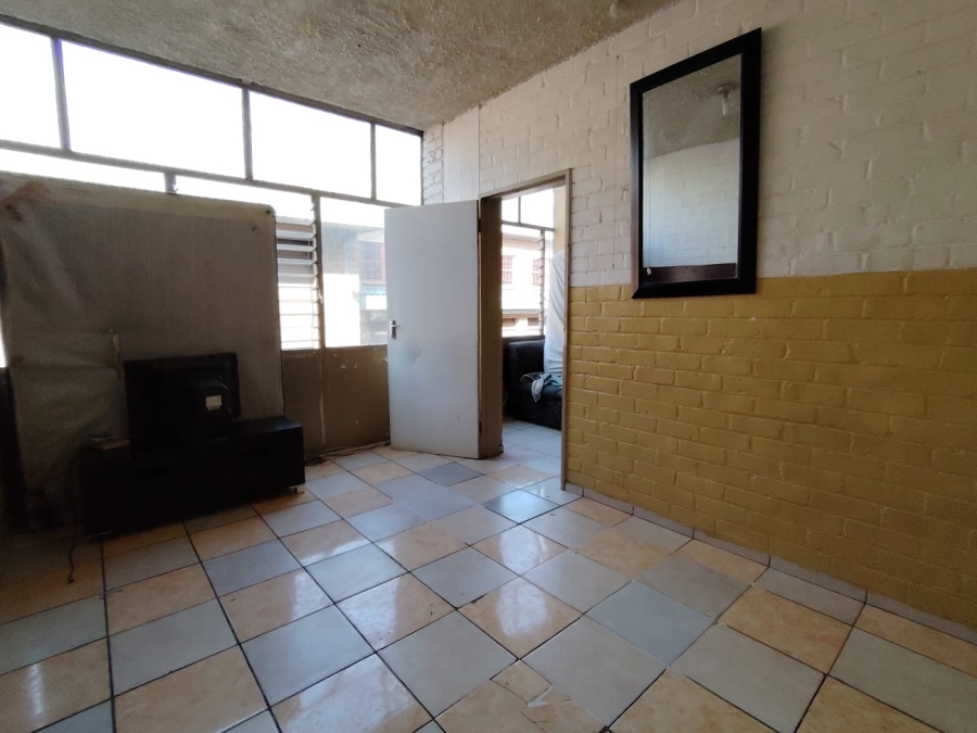 2 Bedroom Property for Sale in Pretoria West Gauteng