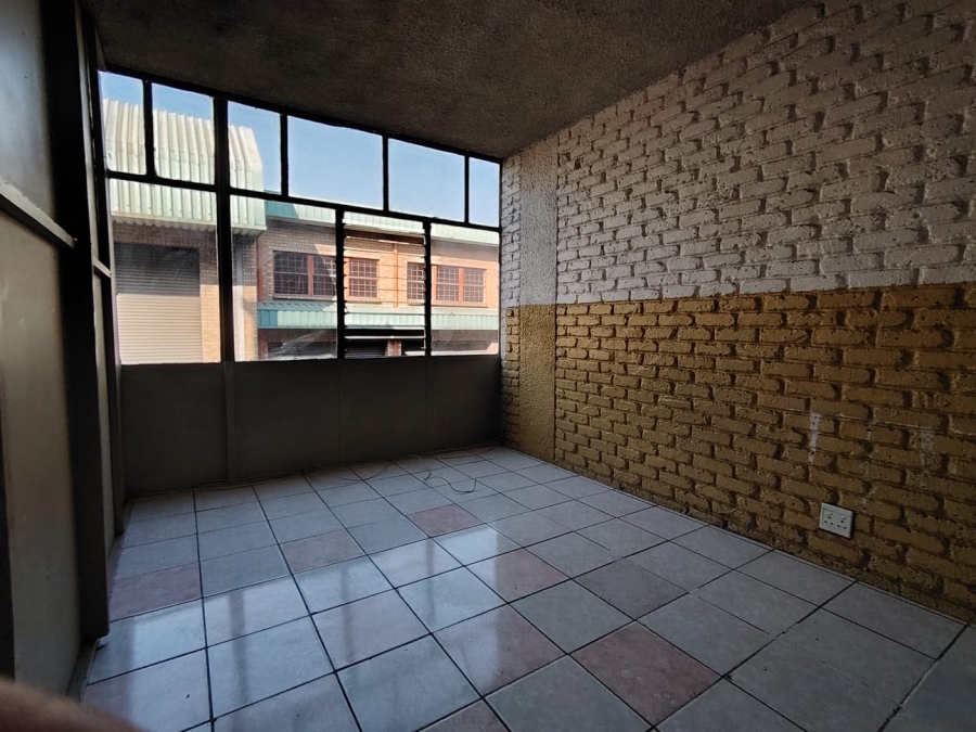 2 Bedroom Property for Sale in Pretoria West Gauteng