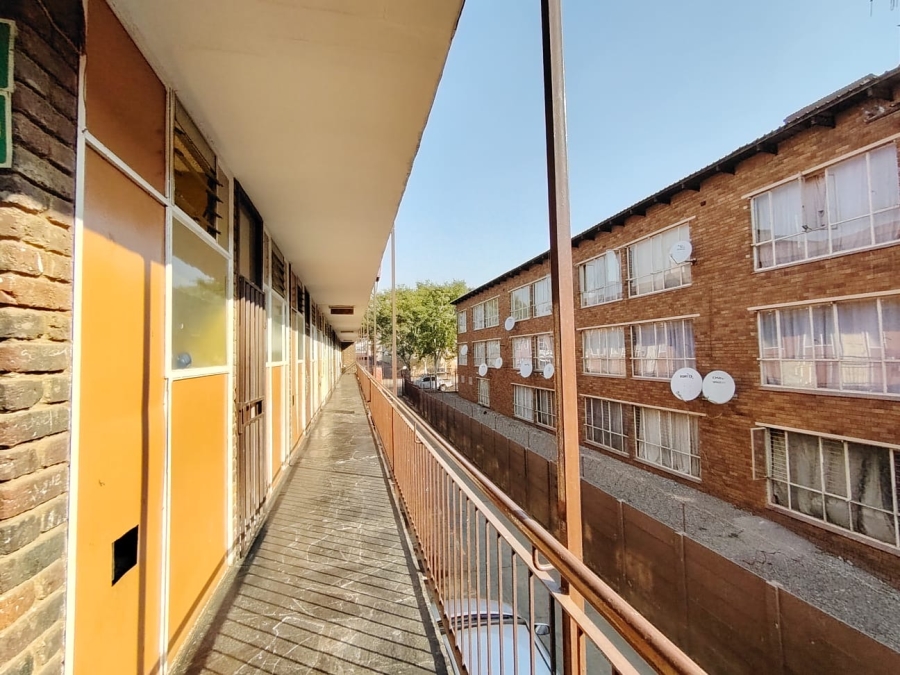 2 Bedroom Property for Sale in Pretoria West Gauteng