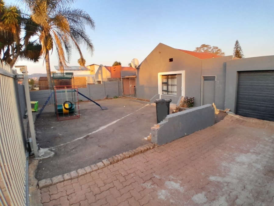 3 Bedroom Property for Sale in Elandspoort Gauteng