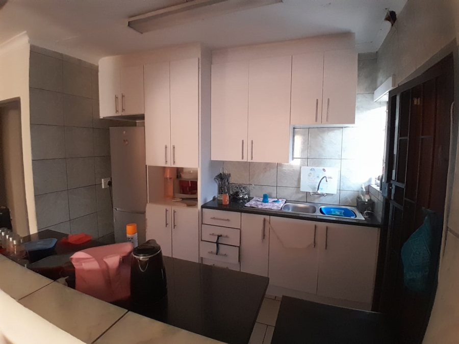 3 Bedroom Property for Sale in Elandspoort Gauteng