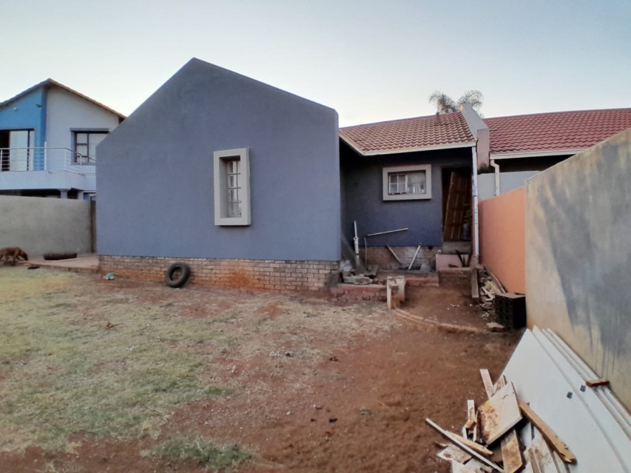 3 Bedroom Property for Sale in Elandspoort Gauteng
