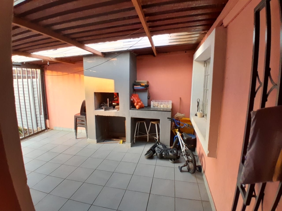3 Bedroom Property for Sale in Elandspoort Gauteng