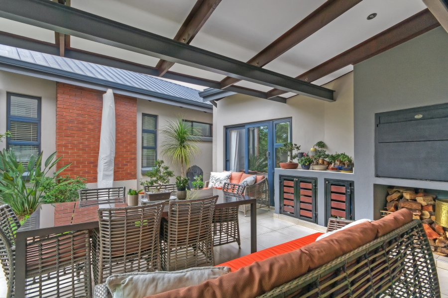 3 Bedroom Property for Sale in Waterfall Country Estate Gauteng