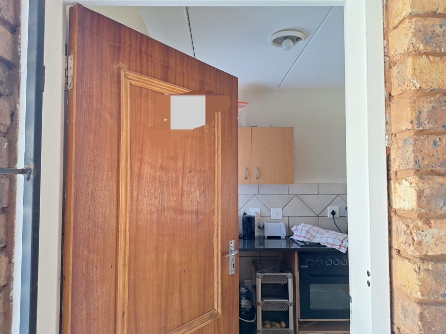 2 Bedroom Property for Sale in Clarina Gauteng