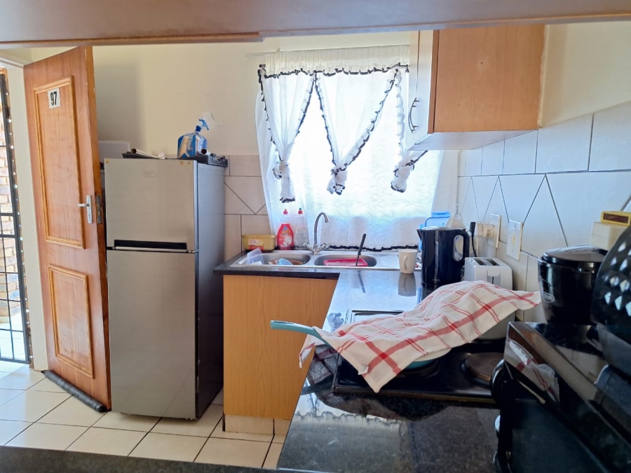 2 Bedroom Property for Sale in Clarina Gauteng
