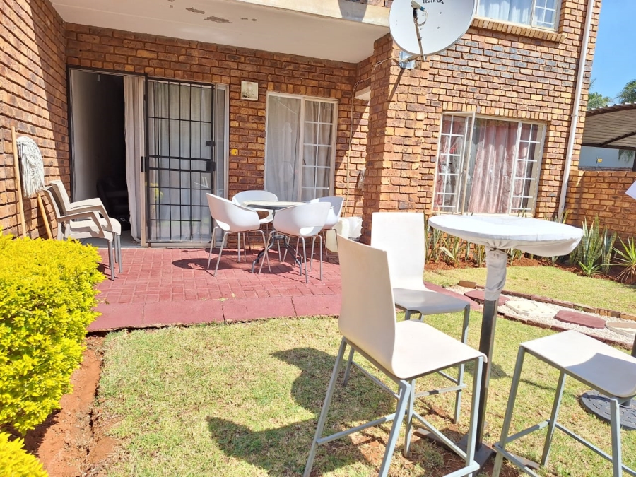 2 Bedroom Property for Sale in Clarina Gauteng
