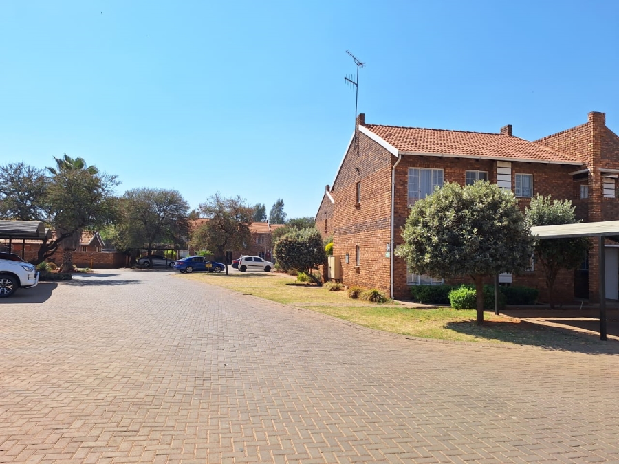 2 Bedroom Property for Sale in Clarina Gauteng