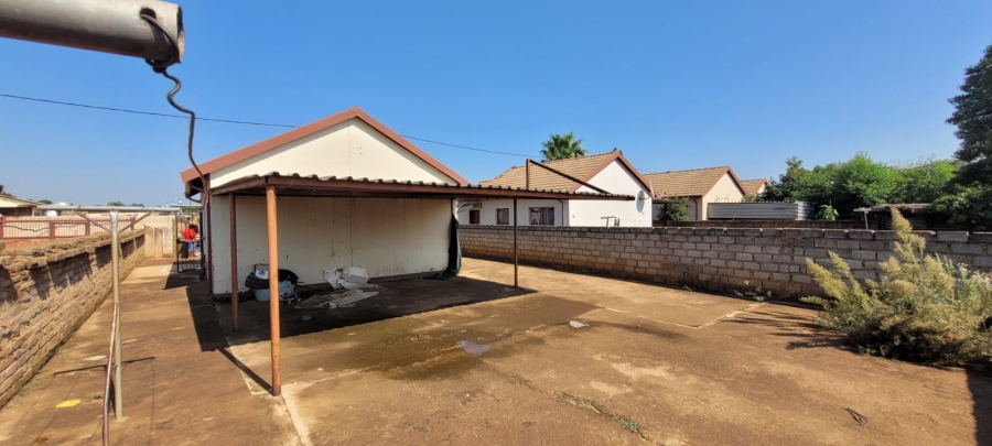 2 Bedroom Property for Sale in Danville Gauteng