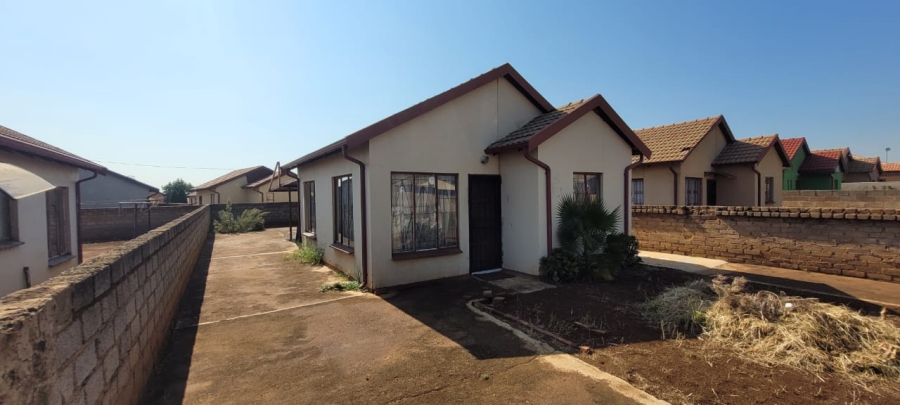 2 Bedroom Property for Sale in Danville Gauteng