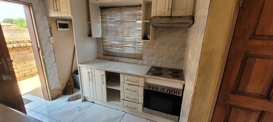 2 Bedroom Property for Sale in Danville Gauteng
